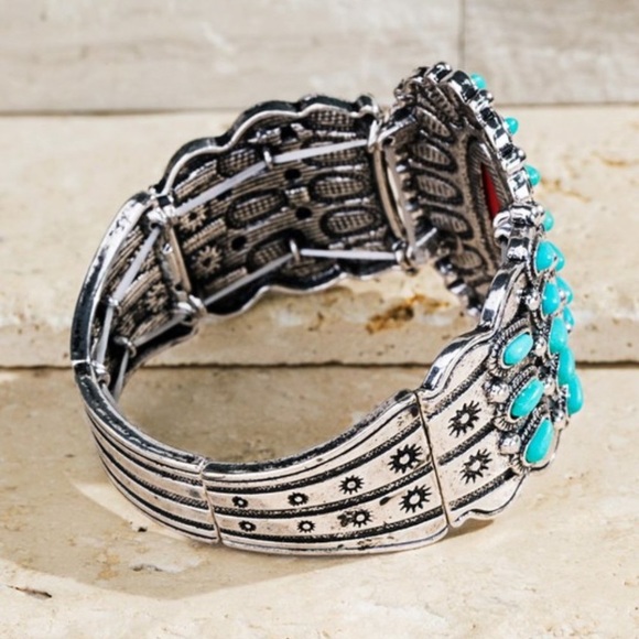 🆕🌵WESTERN TURQUOISE BRACELET - Picture 2 of 2